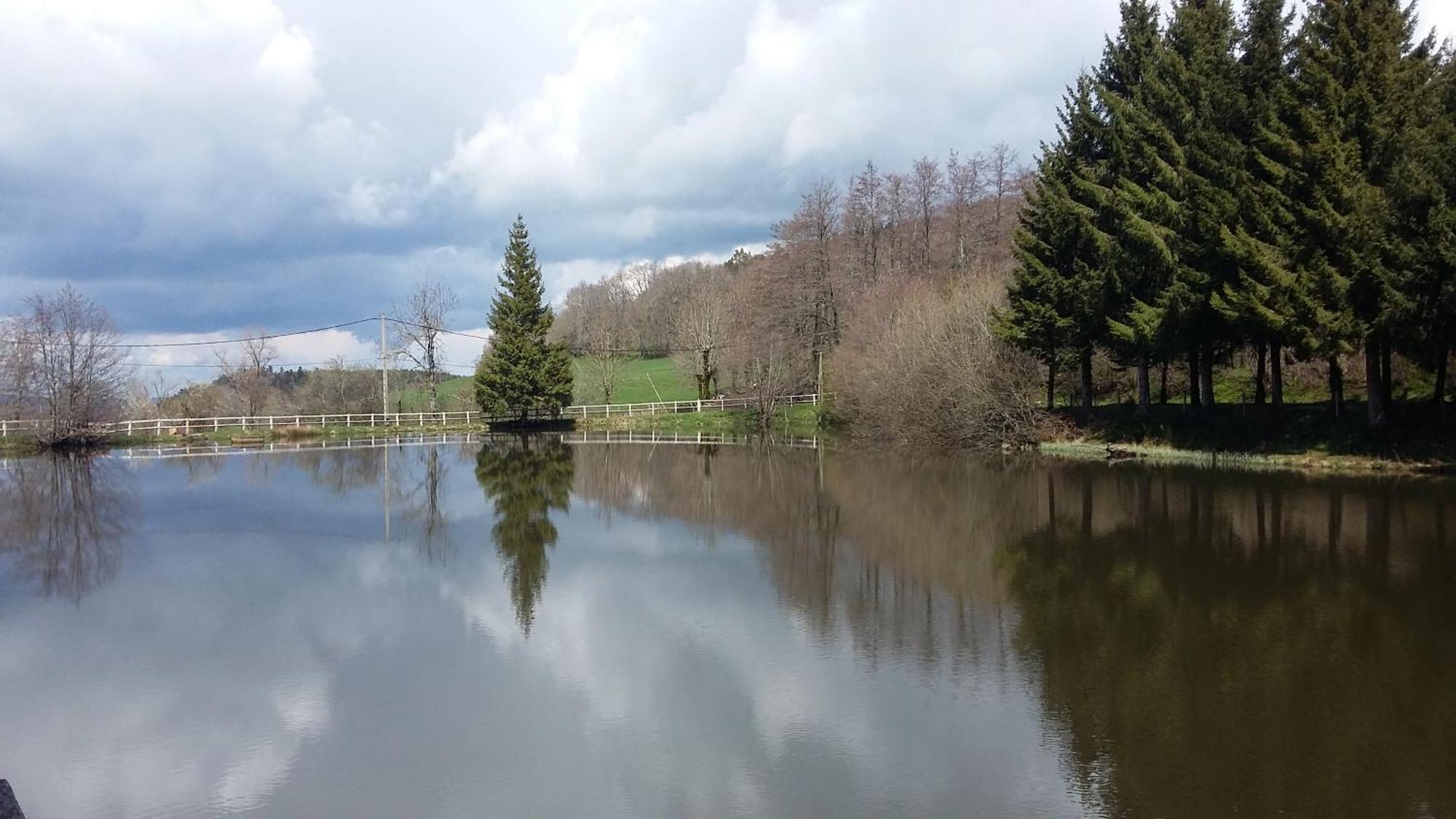 Camping De Flechat Hotell Orcival Exteriör bild