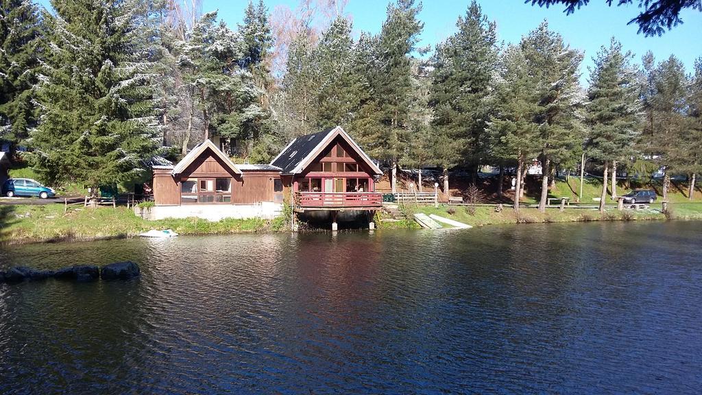 Camping De Flechat Hotell Orcival Exteriör bild