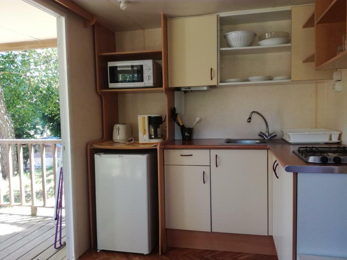 Camping De Flechat Hotell Orcival Exteriör bild
